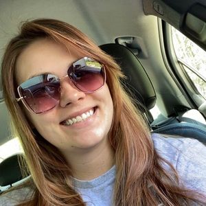 Meet your Posher, Lacie